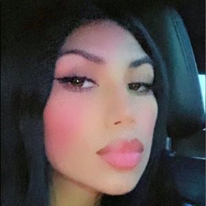 Meet your Posher, Karla